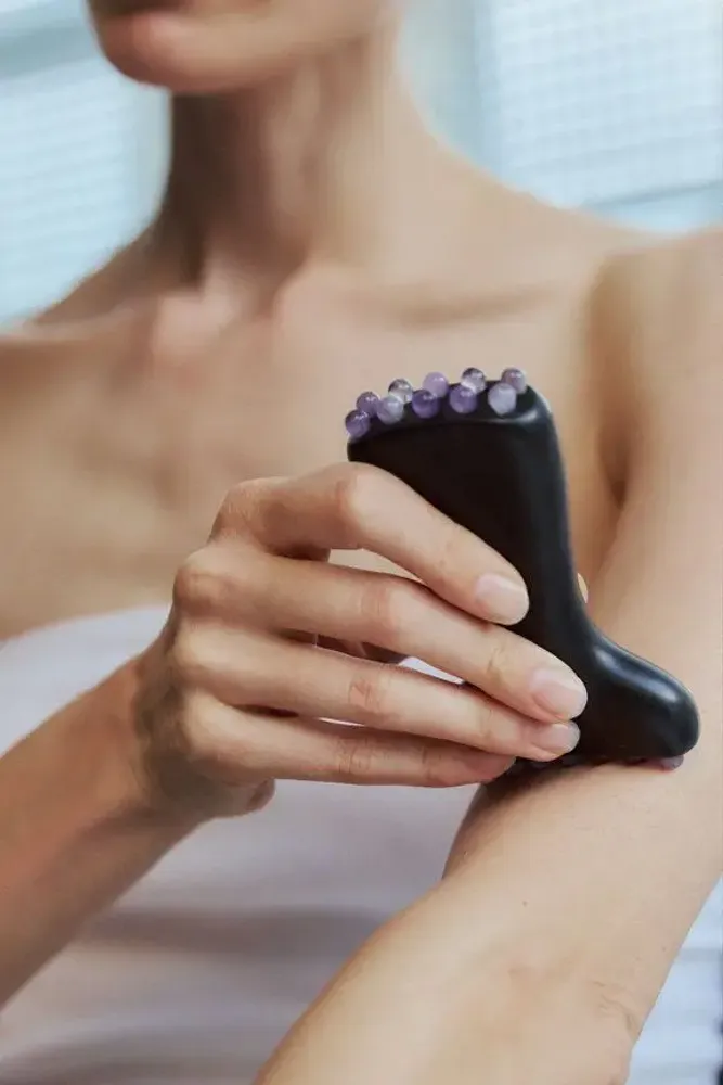 Spas - Padauk  Dual-Ended  Crystal  Massager - ÉCLATLIFE