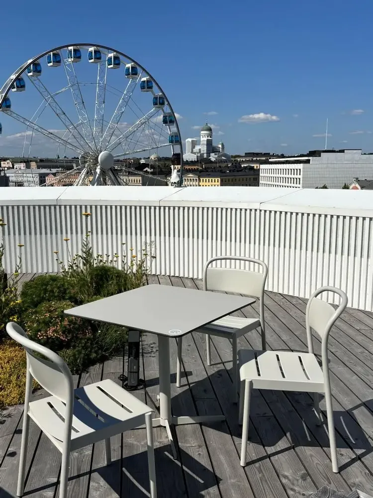 Tables for hotels - Outdoor/indoor tables with Halia® warming - HALIA WARMING