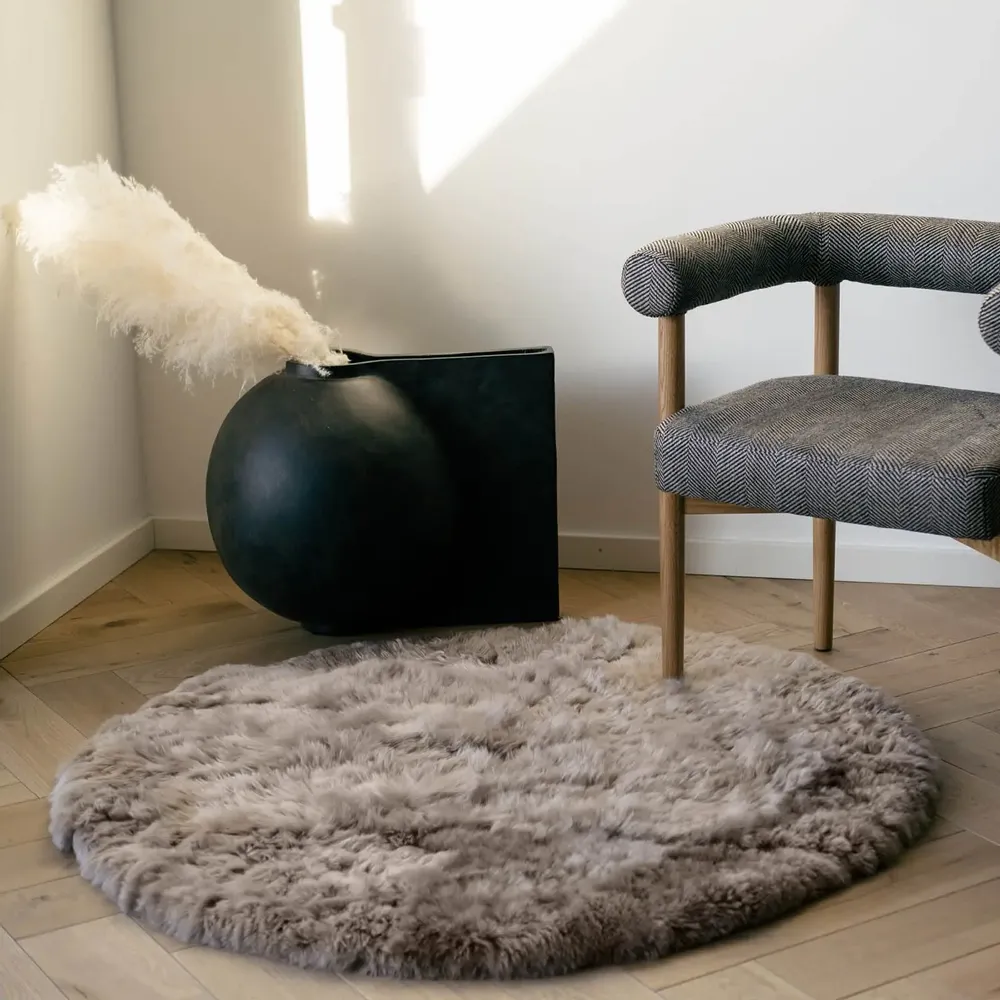 Bespoke carpets - Luxury Alpaca Fur Collection: Throws, Rugs & Cushions - ALPAKA