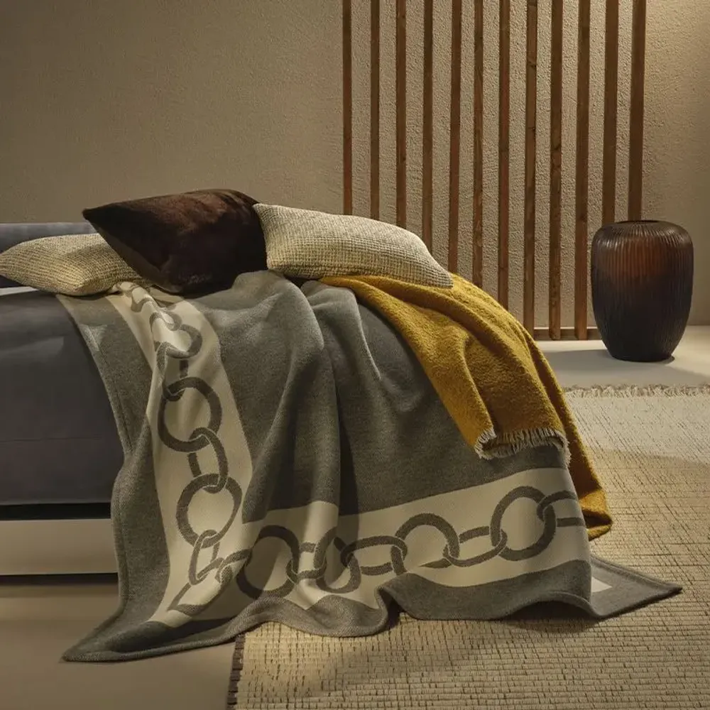 Cushions - Accessorize - FRETTE