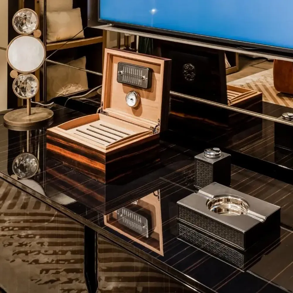 Design objects - Ecusson Cigar Humidor by GIOBAGNARA - ELIE SAAB MAISON