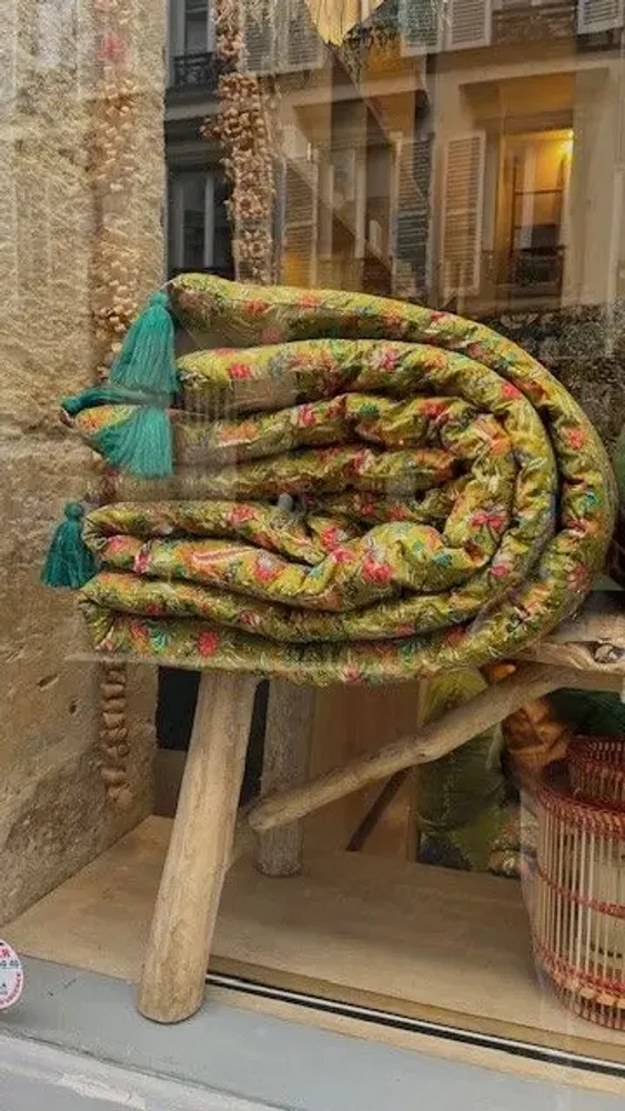 Linge de lit - BOUTIS Winter Spring & coussins assortis - AWESOME HOME