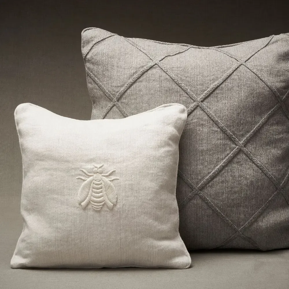 Contemporary carpets - Curtains and Furnishing fabrics - MASTRO RAPHAEL