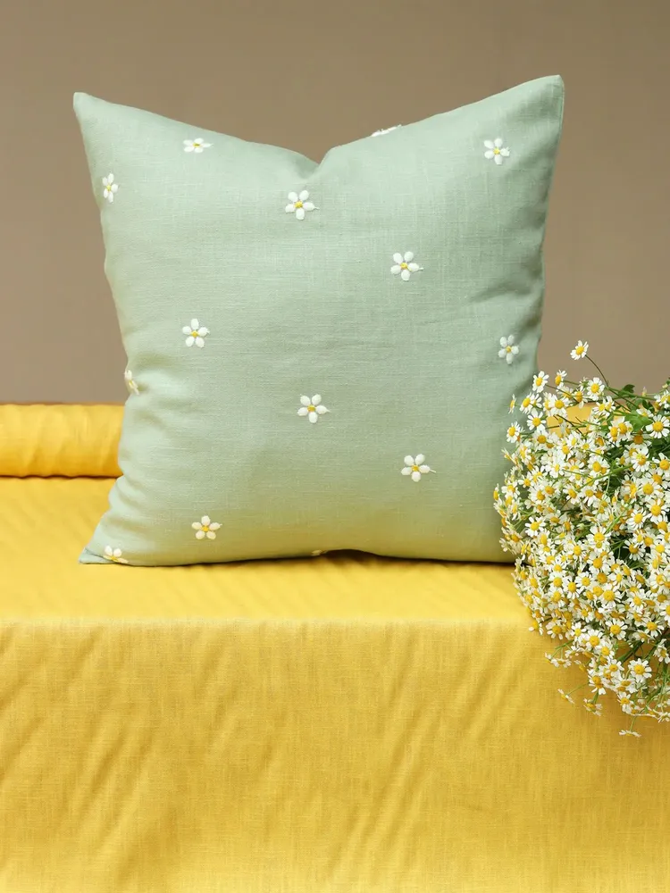 Comforters and pillows - Embroidered linen pillow cover | PRATOLINE Sage Green - GIARDINO SEGRETO