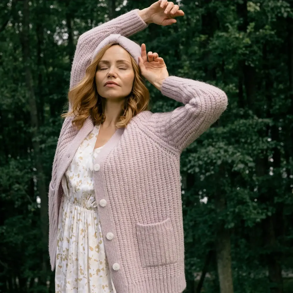 Prêt-à-porter - Les essentiels de l'alpaga : écharpes, tricots et accessoires - ALPAKA