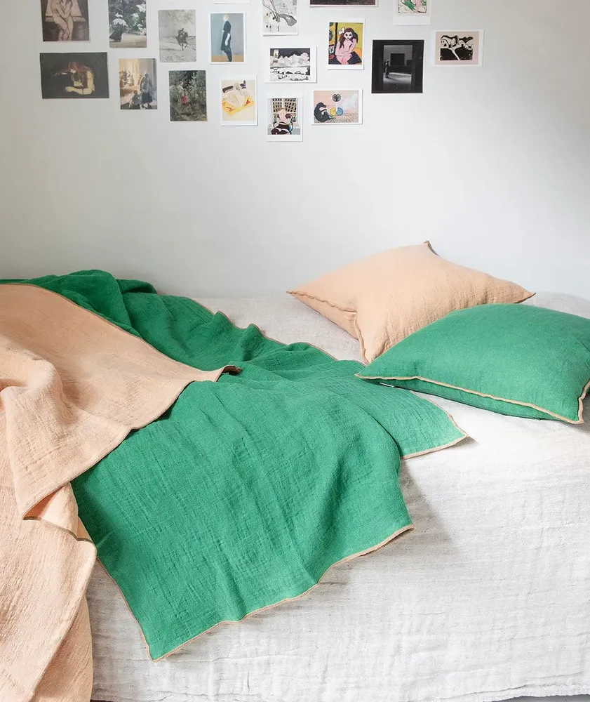 Hotel bedrooms - Pillows made from EU linen, recycled cotton and Merino wool - BRITA SWEDEN