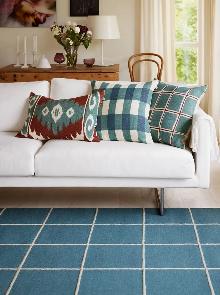 Fabric cushions - Linen cushions - Laya - CHHATWAL & JONSSON