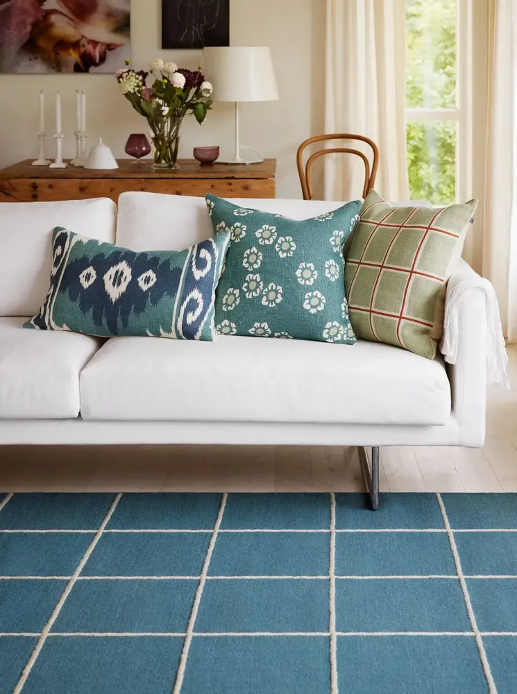 Fabric cushions - Linen cushions - Laya - CHHATWAL & JONSSON