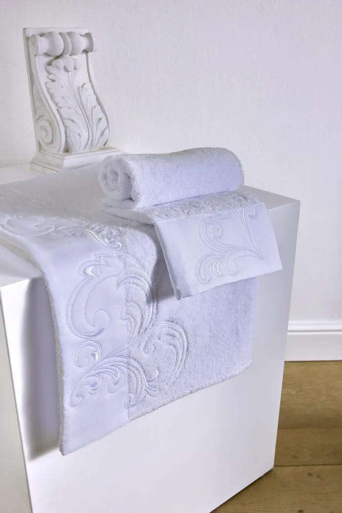 Serviettes de bain - Towel Set Regina - ANNA MONTI
