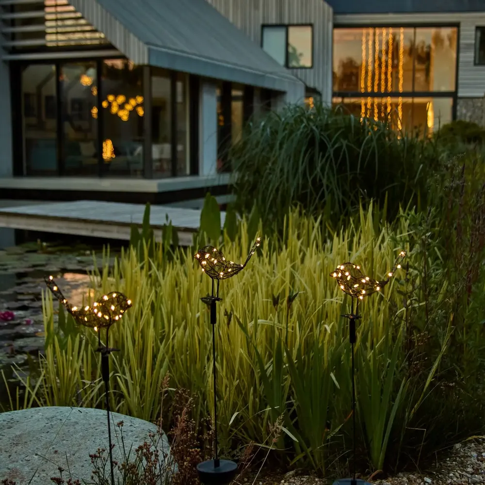 Garden accessories - Solar Robin Stake - LIGHT STYLE LONDON
