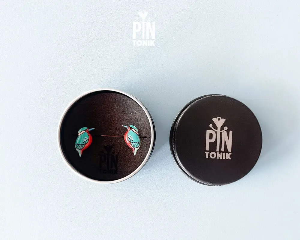 Jewelry - Kingfisher Stud Earrings – Hand-Painted Bird Jewelry - PINTONIK
