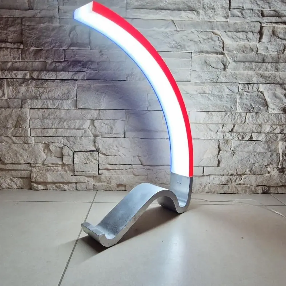 Decorative objects - Wave - Desk lamp - DESIGNED BY PILOTE