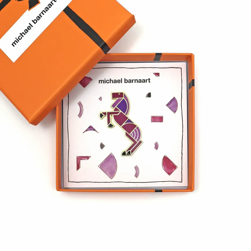 Brooches - Horse Amethyst - MICHAEL BARNAART