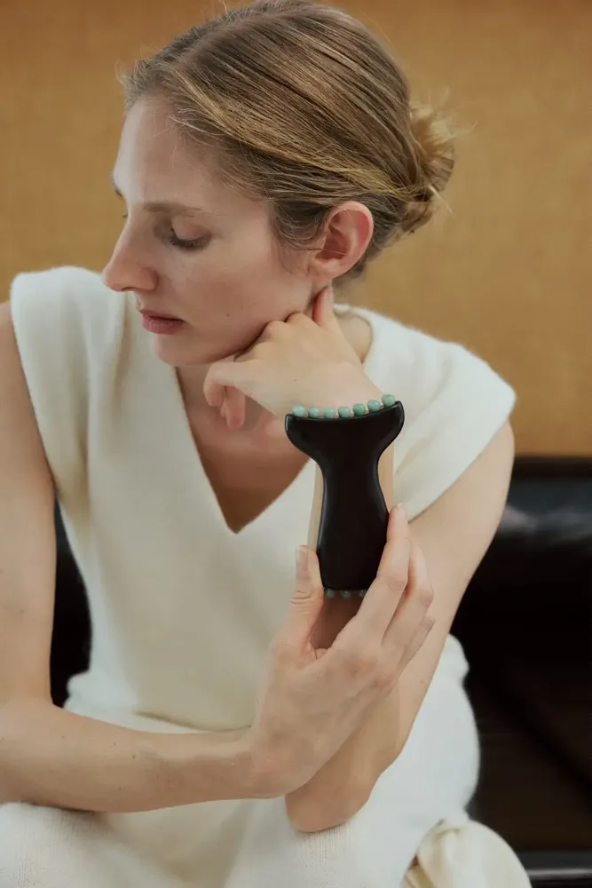 Spas - Padauk  Dual-Ended  Crystal  Massager - ÉCLATLIFE