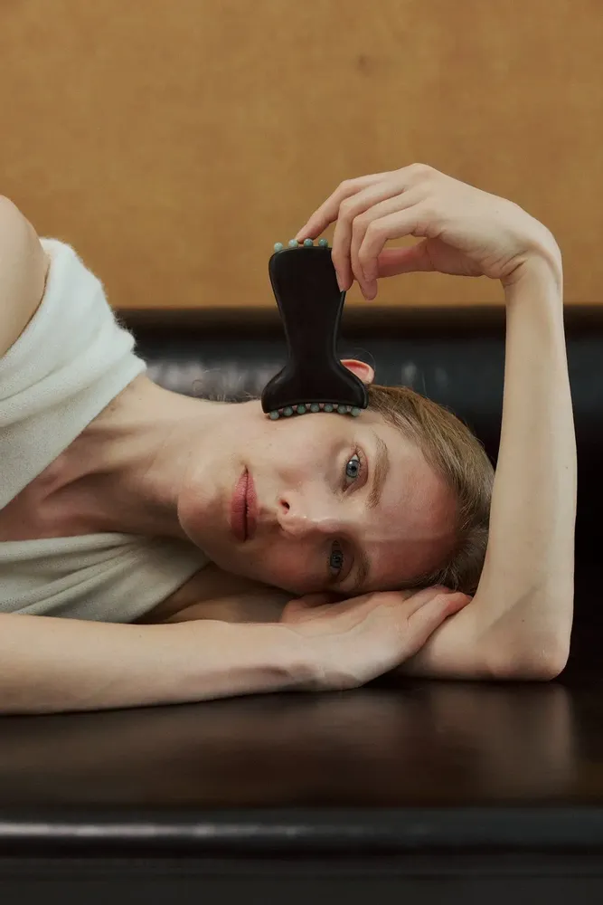 Spas - Padauk  Dual-Ended  Crystal  Massager - ÉCLATLIFE