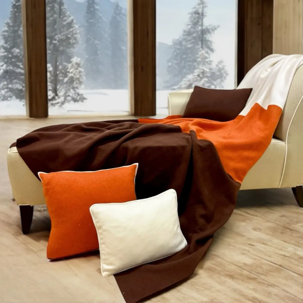 Throw blankets - Plaid in Cashmere Tre Colori - MAISON CLAIRE