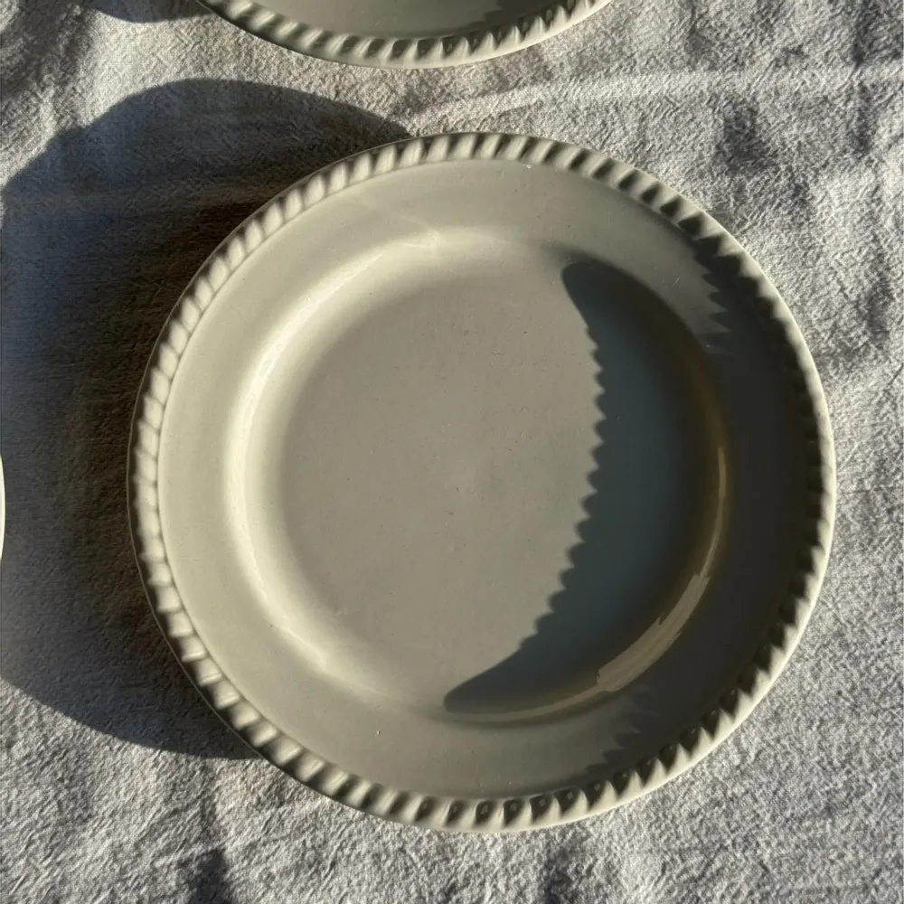 Assiettes au quotidien - Lot de 4 petites assiettes à dessert en faïence blanches D20 - OFFICE OBJETS