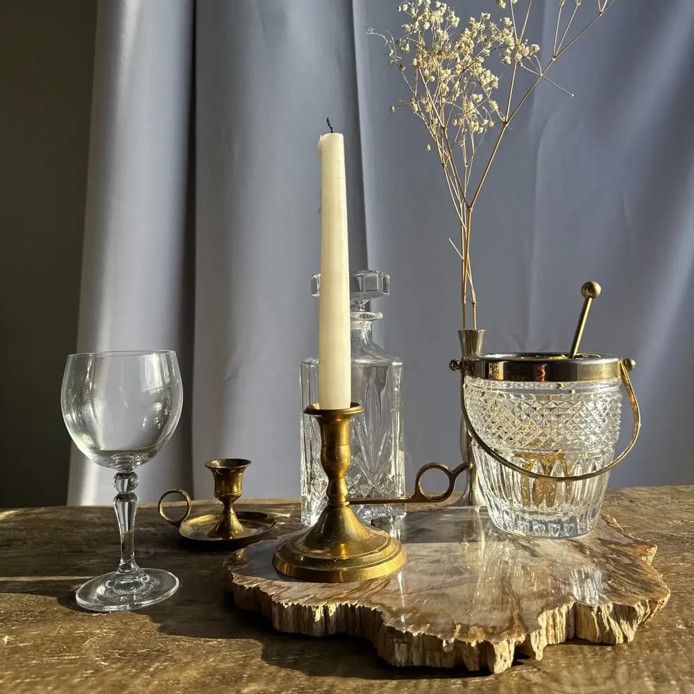 Decorative objects - Small gold hand candle holder with buckle handle D10.5 H9 - OFFICE OBJETS