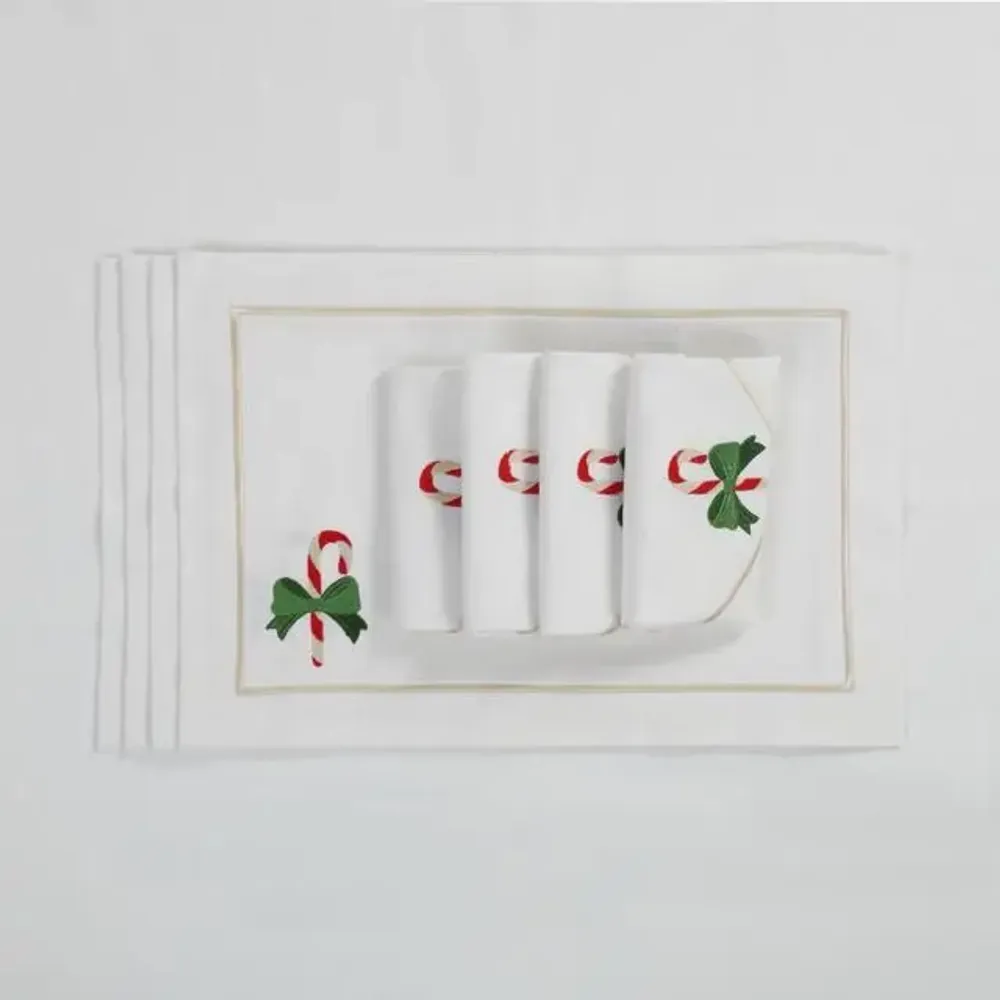 Christmas table settings - Joyful Christmas Panama Embroidered Napkins – Festive Story - ROSEBERRY HOME
