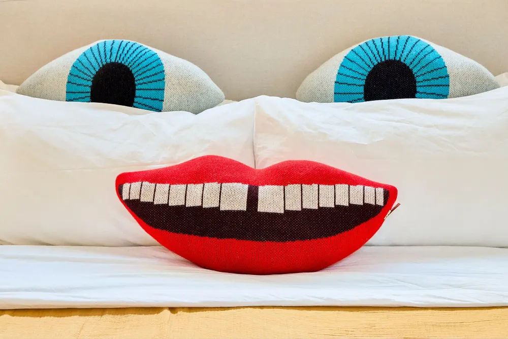 Coussins - Smile Shaped Cushion - DONNA WILSON