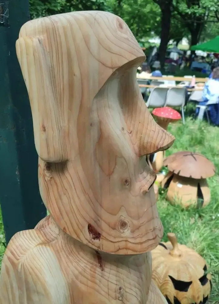 Pièces uniques - Moaï sculpté en bois de cèdre - BOIS DE LION