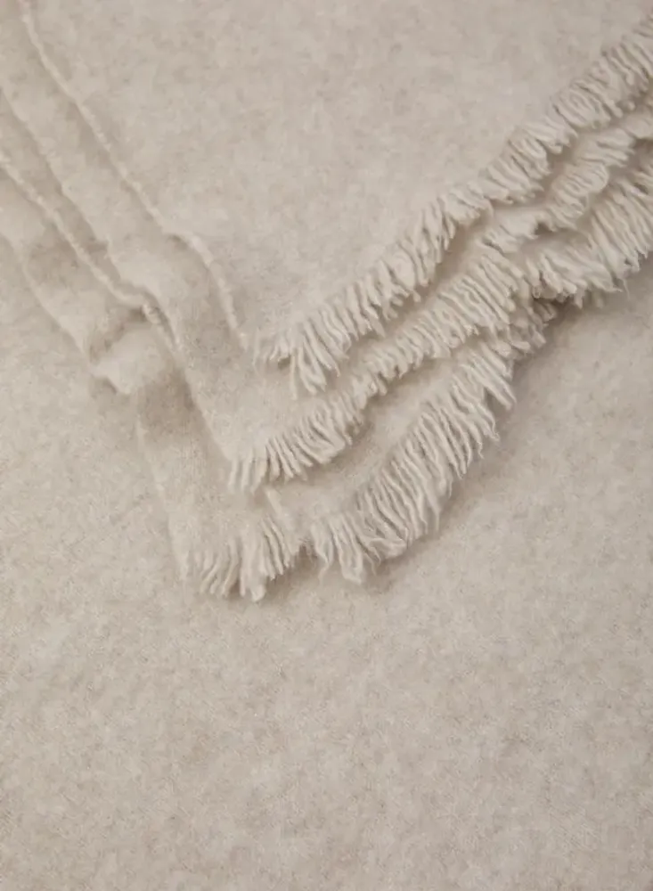 Plaids - COUVERTURE TIBÉTAINE EN CACHEMIRE ÉCOLOGIQUE NON TEINTÉE POUR BÉBÉ - MIRROR IN THE SKY CASHMERE