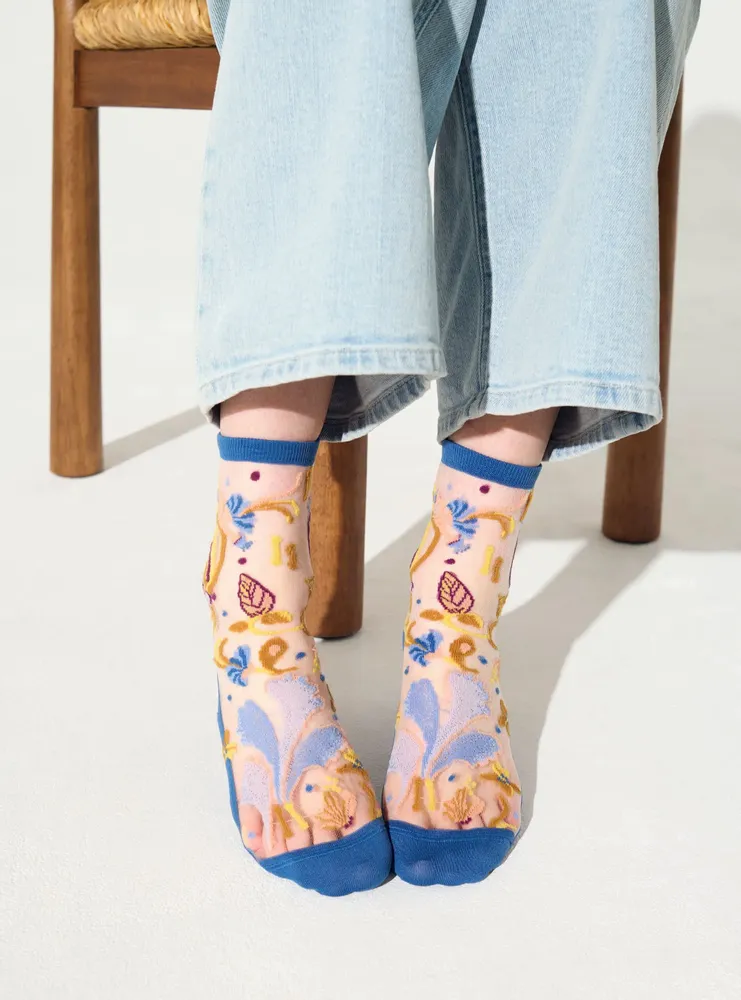 Gifts - Floralia Bleue 39-41 : Women’s sheer floral socks - ATELIER ST EUSTACHE