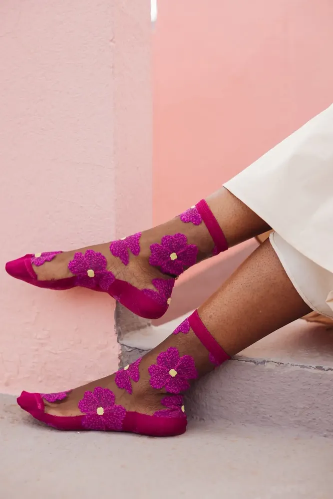 Gifts - Murano Fuschia 39-41 : Women’s sheer floral socks - ATELIER ST EUSTACHE