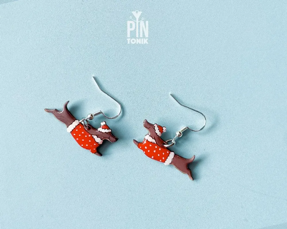 Jewelry - Festive Dachshund Dangle Earrings - PINTONIK