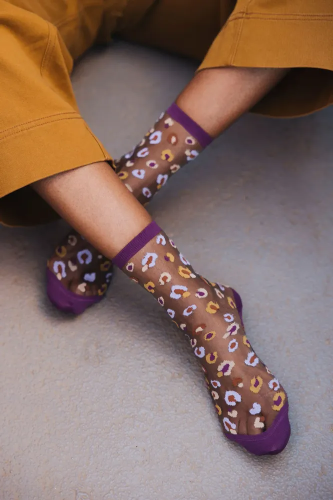 Gifts - Horseshoe Bend Prune 36-38 : Women’s sheer leopard socks - ATELIER ST EUSTACHE