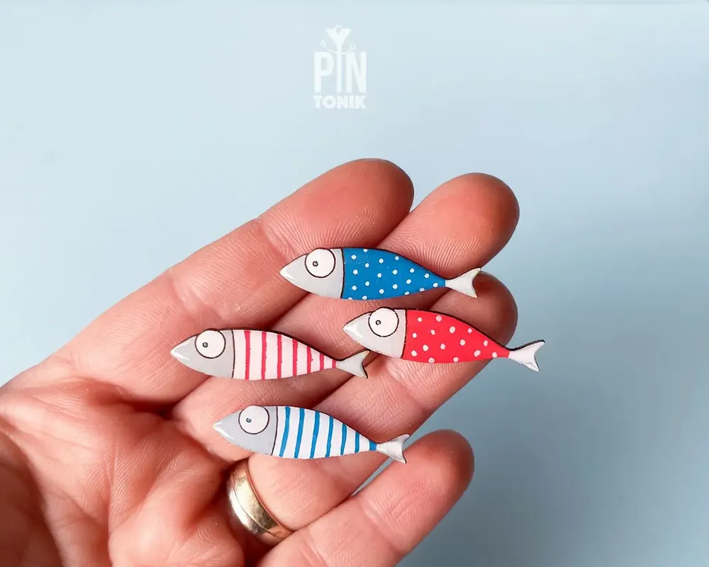 Brooches - Wooden Sardine Pin - Tropical Ocean Jewelry - PINTONIK
