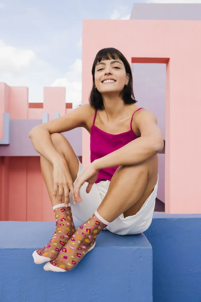 Cadeaux - Horseshoe Bend Crème 39-41 : Chaussettes transparentes léopard doré - ATELIER ST EUSTACHE