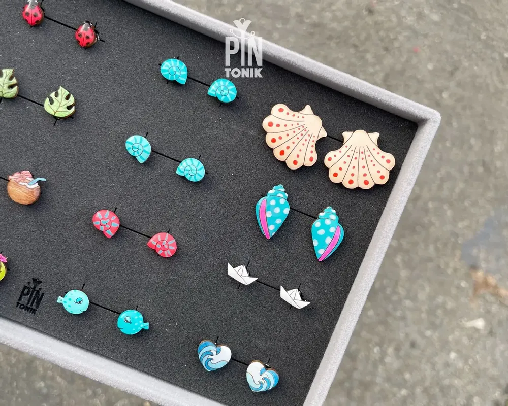 Jewelry - Stud Earrings Display Set - 16 Designs, Retail-Ready Assortment - PINTONIK