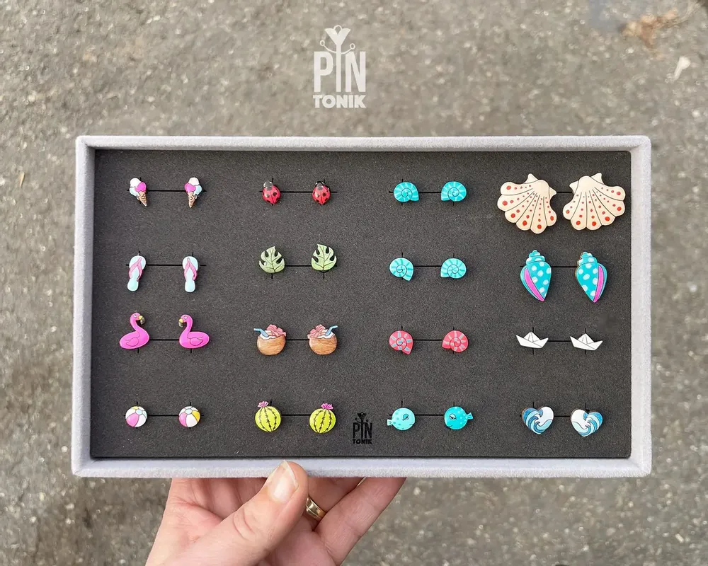 Jewelry - Stud Earrings Display Set - 16 Designs, Retail-Ready Assortment - PINTONIK