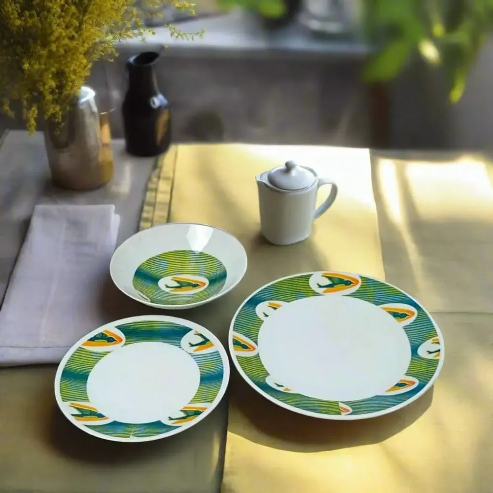 Gifts - Elegant Set of 6 Fine Porcelain Plates with WAX 'Swallows' Motif – Customizable & Made in France - KEMI HOME ART