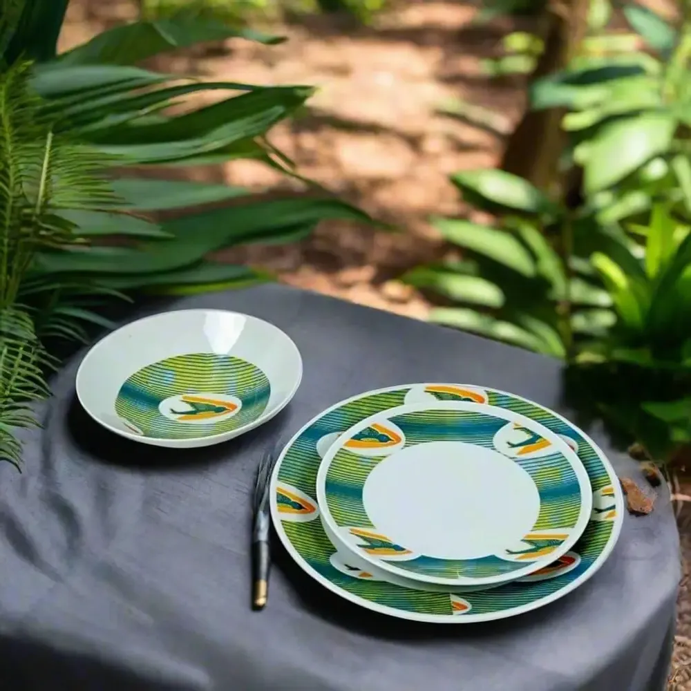 Gifts - Elegant Set of 6 Fine Porcelain Plates with WAX 'Swallows' Motif – Customizable & Made in France - KEMI HOME ART