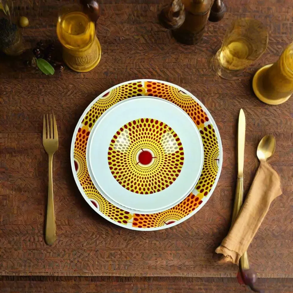 Cadeaux - Éclat d'Afrique : Coffret de 6 assiettes en porcelaine française personnalisables, motif wax unique Gammaphone orange - KEMI HOME ART