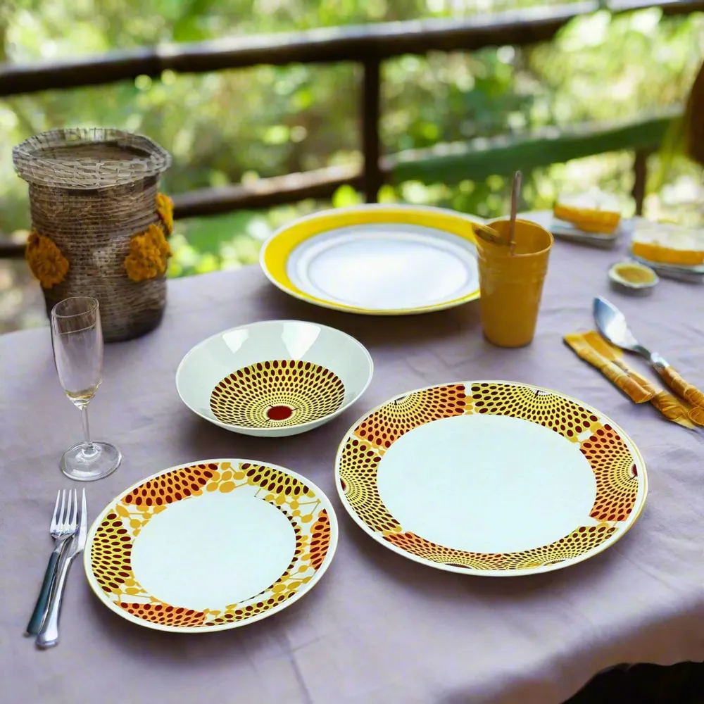 Cadeaux - Éclat d'Afrique : Coffret de 6 assiettes en porcelaine française personnalisables, motif wax unique Gammaphone orange - KEMI HOME ART