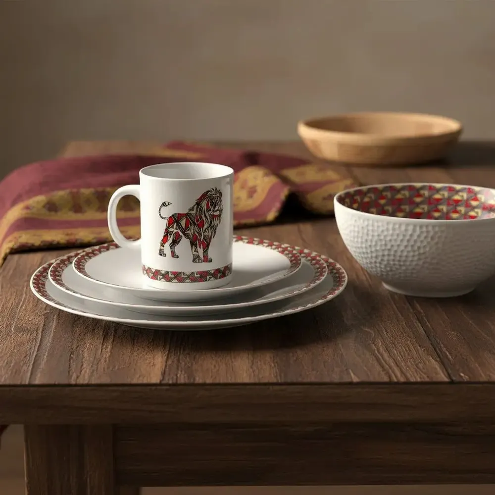 Cadeaux - Édition Limitée : Coffret d'Assiettes en Porcelaine Fine Personnalisable - Motifs Bogolan Uniques & Symboles de Puissance Africaine - KEMI HOME ART