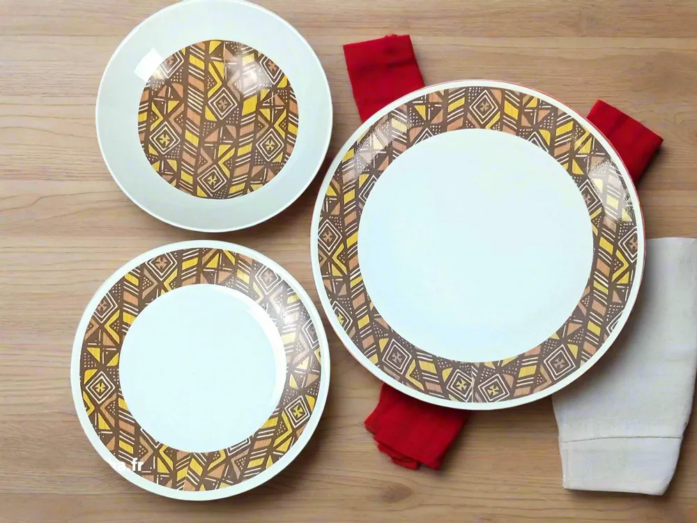 Gifts - Customizable Culinary Art Set: 6 Fine Porcelain Plates with Unique Bogolan Patterns - Made-to-Order Creations - KEMI HOME ART