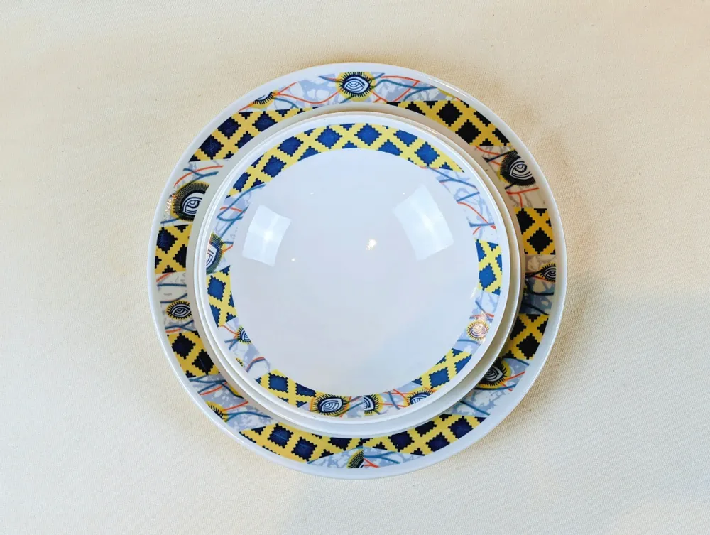 Gifts - WAX Elegance: Set of 6 Customizable French Porcelain Plates, « Eye of My Co-Wife » Motif – Bespoke Craftsmanship - KEMI HOME ART