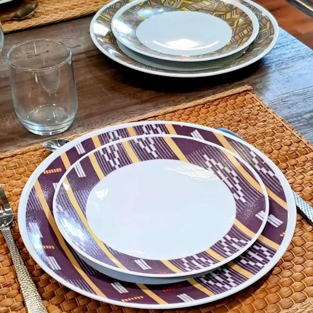 Gifts - Limited Edition: Set of 6 Customizable Porcelain Plates - Baoulé Black & Yellow Motif, Unique Ivorian Craftsmanship - KEMI HOME ART