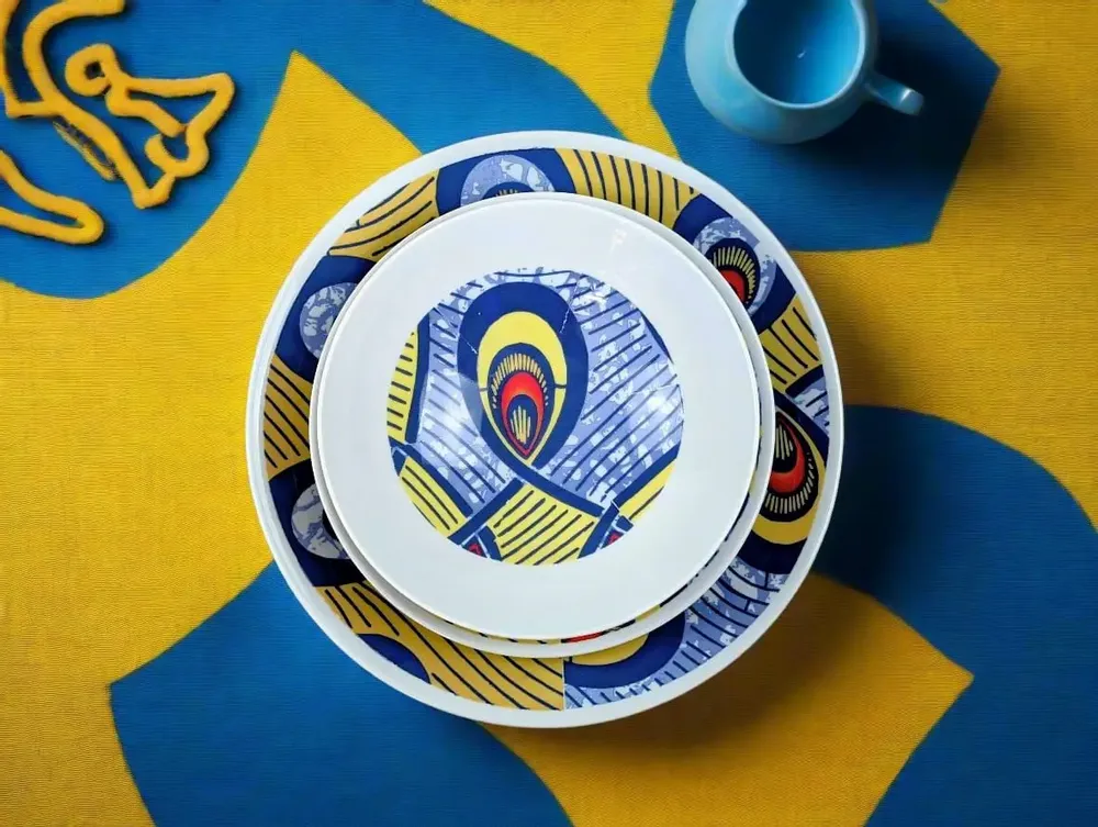 Gifts - WAX Brilliance: Set of 6 Fine French Porcelain Plates with Unique 'Intertwined Destinies' Motif – Fully Customizable - KEMI HOME ART