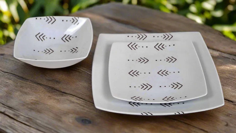 Cadeaux - Édition Royale : Coffret de 6 Assiettes en Porcelaine Française Personnalisables aux Motifs Kente ou Kita, Inspirés d'Afrique de l'Ouest - KEMI HOME ART