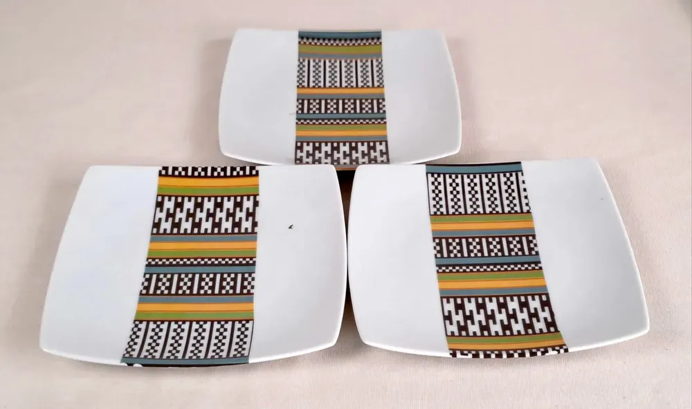Gifts - Limited Edition: Set of 6 Customizable Square Plates – Kounta Motif from Niger, French Craftsmanship - KEMI HOME ART