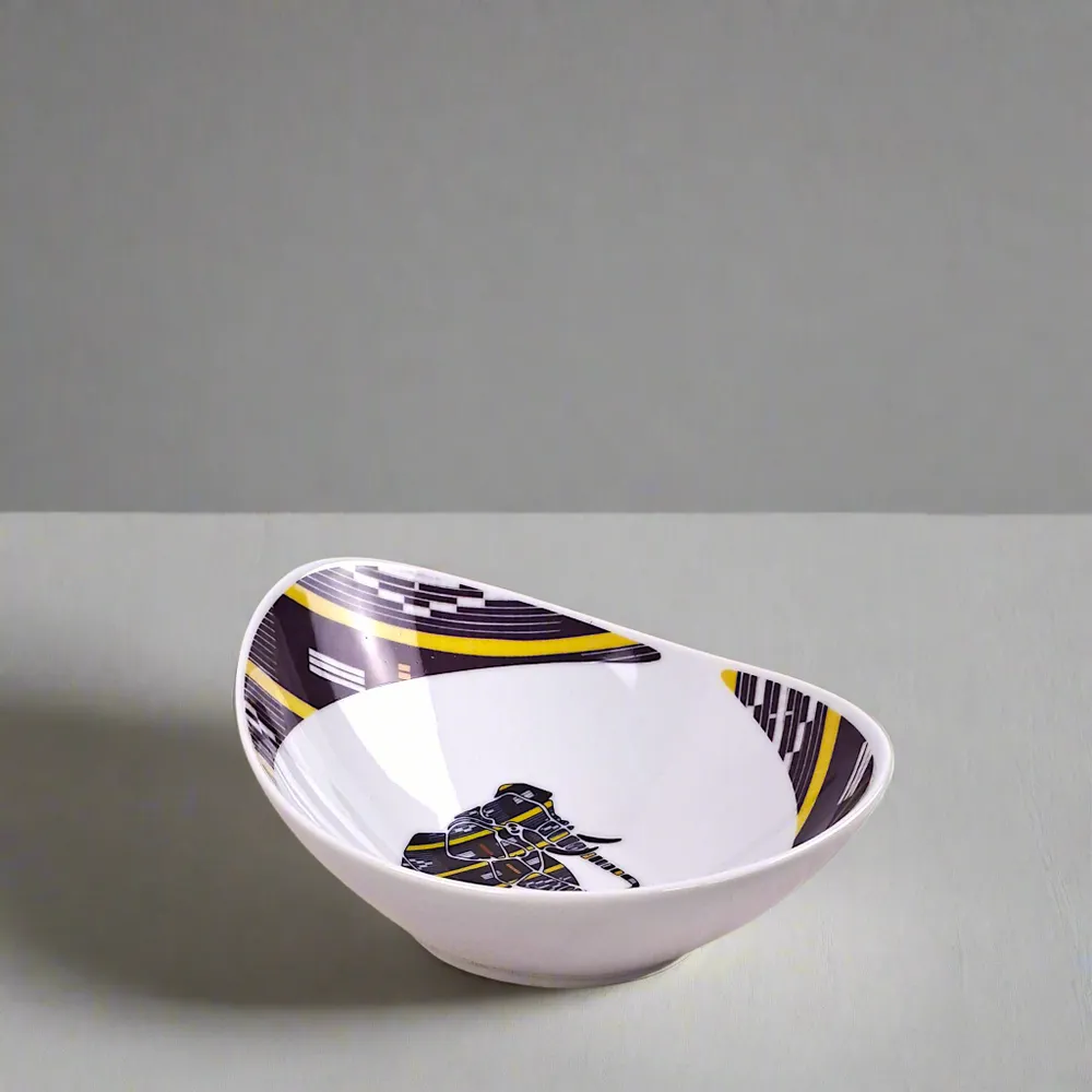 Gifts - Customizable Table Art Set: 6 Oval Fine Porcelain Plates with Baoulé Black & Yellow Motif, Inspired by Ivory Coast - KEMI HOME ART