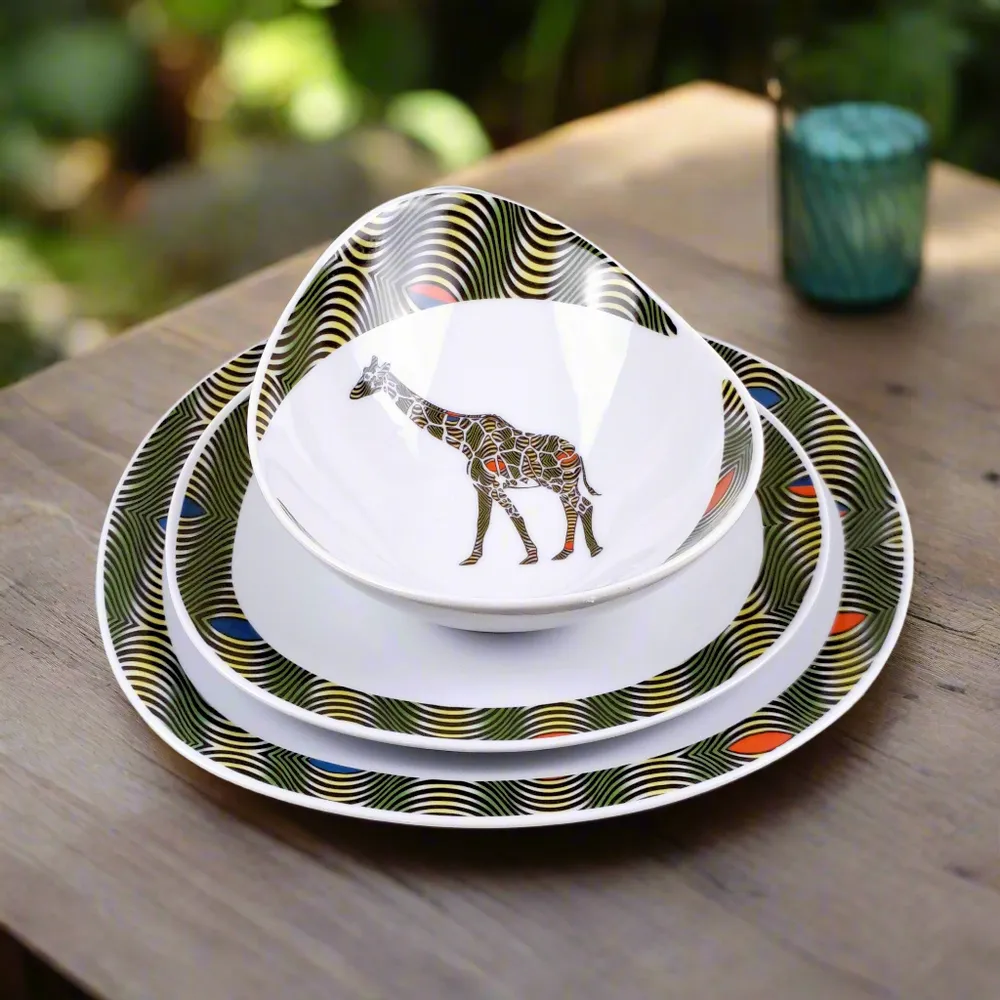 Gifts - The Allure of the Unique: Set of 6 Customizable Oval Porcelain Plates with Captivating WAX Motif - KEMI HOME ART