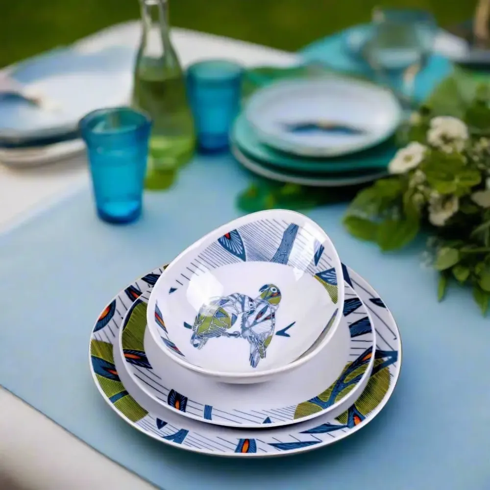 Gifts - Wax 'Apple of Discord' Porcelain Plates – Set of 6 Customizable Pieces, Handcrafted in France - KEMI HOME ART