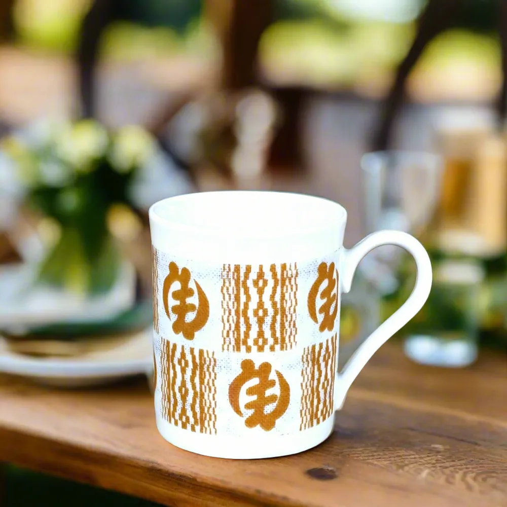 Cadeaux - Mug Adinkra Doré Personnalisable - Porcelaine Française Artisanale & Symboles Africains Uniques - KEMI HOME ART