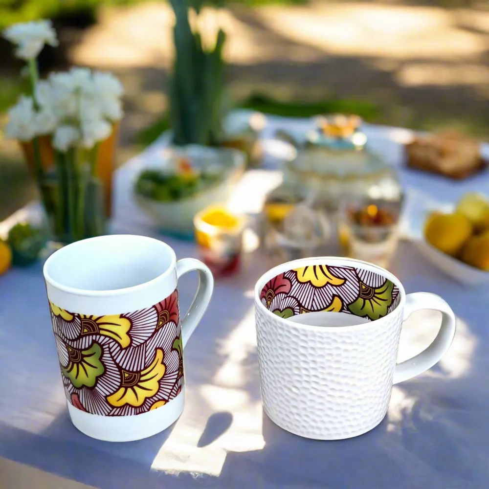Gifts - Customizable Porcelain Mug - « Wedding Flowers » Wax Pattern in Vibrant Red Magenta - Unique French Craftsmanship - KEMI HOME ART